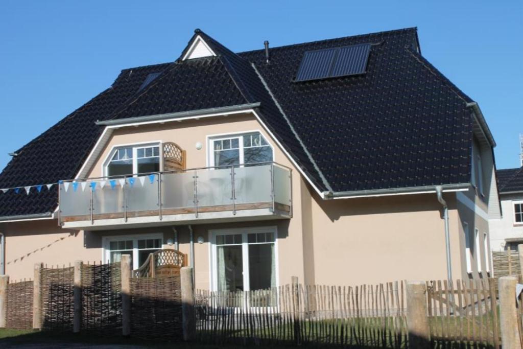 Ferienwohnung Blue In Born Exterior photo
